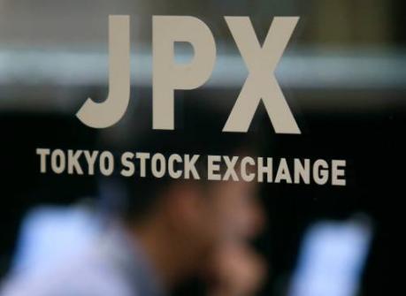 Nikkei begint week nipt hoger