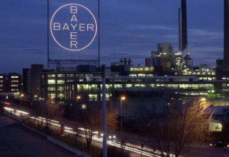 Bayer voelt dure euro