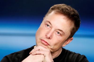 Elon Musk đối mặt 2 vụ kiện của các nhà đầu tư