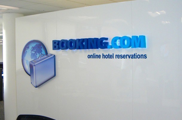 © EborsaHaber. Booking.com Türkiye’deki  İşlemlerini Dondurdu