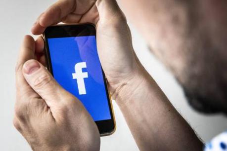 Facebook voorzichtiger na data-schandaal