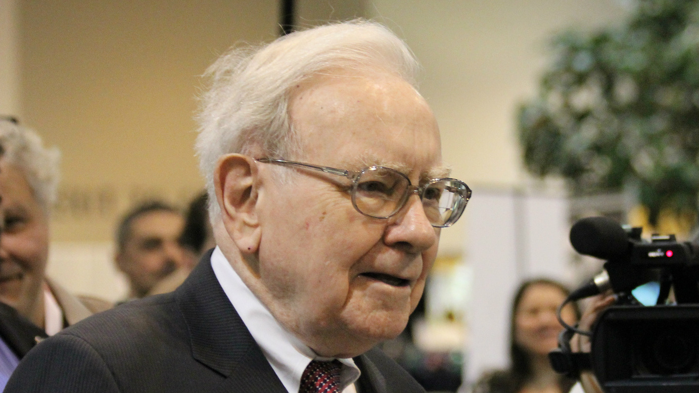 100 Milliarden Euro Cash: Wo greift Warren Buffett jetzt zu?