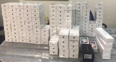Hải quan Tân Sơn Nhất tạm giữ lô Iphone XS 6,5 tỉ đồng vận chuyển trái phép từ Mỹ