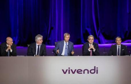 Baas Vivendi boos op activist Elliott