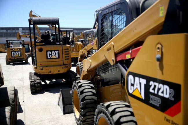 Caterpillar Cuts 2019 Profit Outlook as Global Growth Hampers Demand