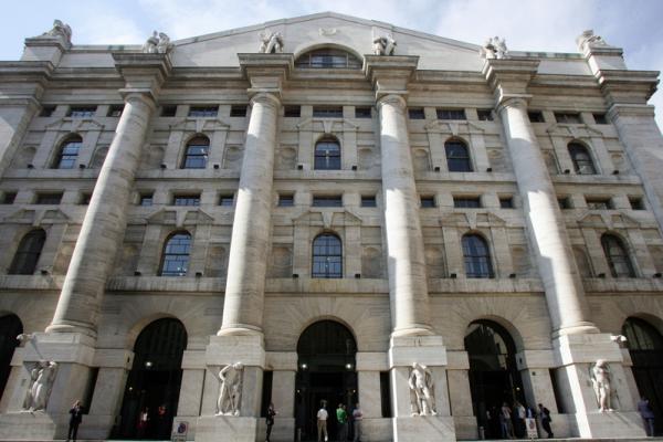 © Ansa. Borsa: Milano chiude a -0,45%