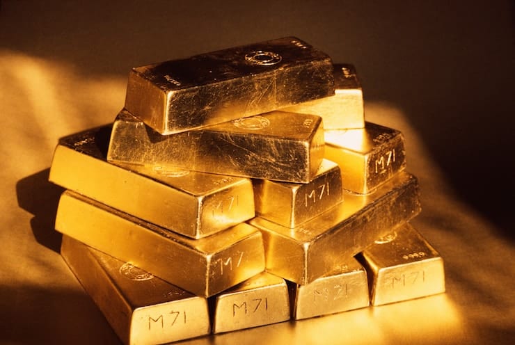 „Raus aus Aktien, rein in Gold!“ – ist das derzeit die richtige Devise?