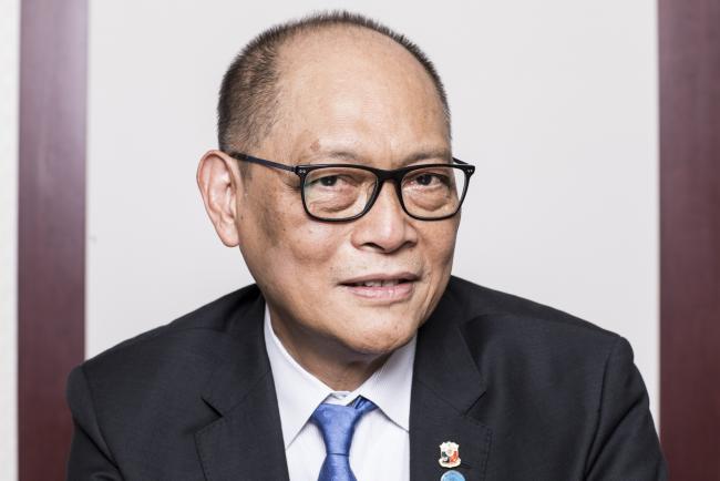 © Bloomberg. Benjamin Diokno, governor of the Bangko Sentral ng Pilipinas, poses for a photograph in Tokyo, Japan, on Friday, May 31, 2019. Diokno pledged to cut interest rates further and lower the reserve ratio for lenders to support the economy as inflation pressures ease. Photographer: Shoko Takayasu/Bloomberg