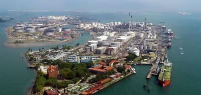 Singapore cất vó bắt đường dây trộm dầu thô hàng triệu đô
