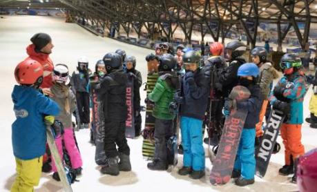 SnowWorld koopt twee indoorskicentra