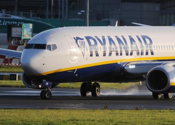 © Ansa. Ryanair: Filt-Uilt,cambio illecito turni