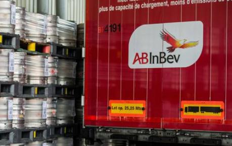 Bierreus AB Inbev snijdt in winstuitkering