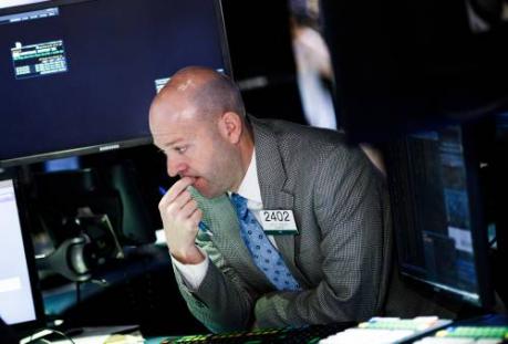 Wall Street fors lager door handelsvrees