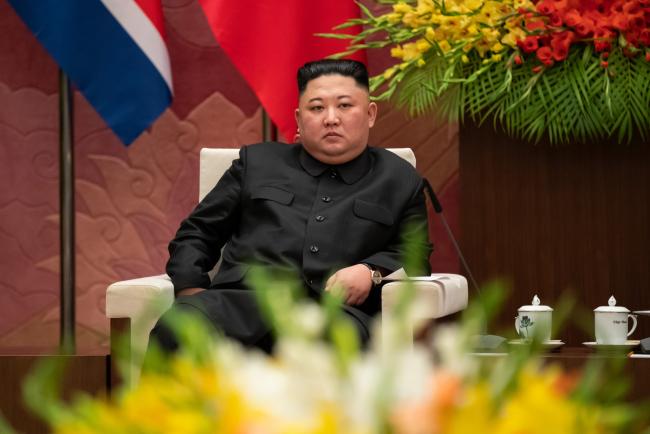 © Bloomberg. Kim Jong Un, North Korea's leader, pauses during a bilateral meeting with Nguyn Th Kim Ngn, chairwoman of the National Assembly of Vietnam, in Hanoi, Vietnam, on Friday, March 1, 2019.  Photographer: SeongJoon Cho/Bloomberg