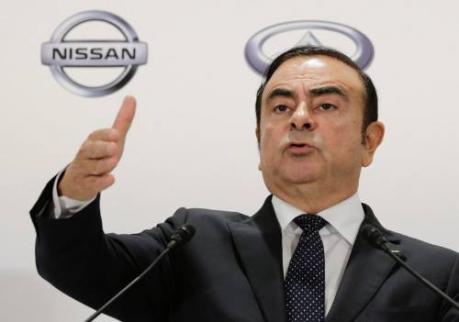 'Nissan besprak transacties met accountant'