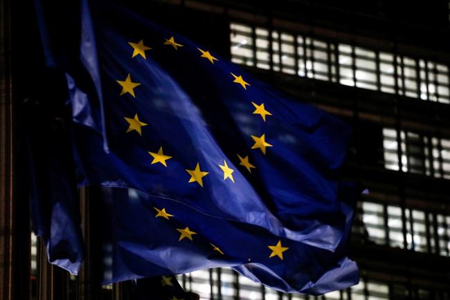 © Bloomberg. European Union (EU) flags fly outside the Berlaymont building, headquarters of the European Commission, in Brussels, Belgium, on Wednesday, Jan. 9, 2019. The EU is waiting to see the scale of U.K. Prime Minister Theresa May's expected parliamentary defeat on her Brexit deal before considering its response, officials said, with some predicting that she will have to delay Britain's departure from the bloc. 