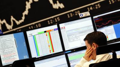 Moody's: Nguy cơ suy thoái toàn cầu trong năm tới là "cực kỳ cao"