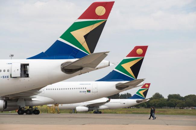 South African Airways Looks Set to Shrink in Effort to Survive