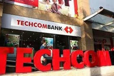 Lãnh đạo Techcombank được nhận 300,000 cổ phiếu thưởng