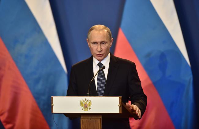 &copy Bloomberg. Vladimir Putin, Russia's president, speaks during a news conference in Budapest, Hungary, on Thursday, Feb. 2, 2017.  Photographer: Akos Stiller/Bloomberg