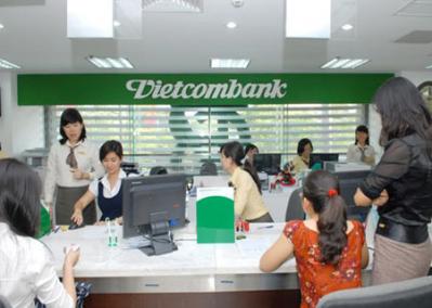 Vietcombank: Lãi ròng hơn 18,000 tỷ đồng, vượt 38% kế hoạch, nợ xấu còn 0.97%