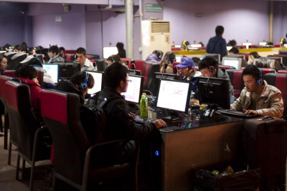  Hackers Plop Down in Internet Cafes to Do Their Mining Misdeeds 