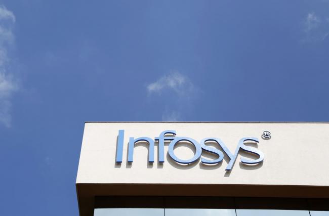 Infosys Drives India’s Sensex to Record After 3Q Earnings Beat
