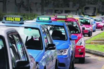 Singapore: Tài xế Uber chạy sang các hãng taxi truyền thống