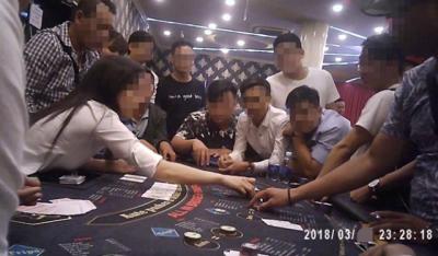 Casino 'đội lốt' CLB bridge và poker