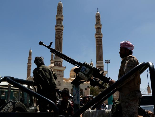 Hard-to-Beat Houthis Force Saudi Coalition to Rethink Yemen War