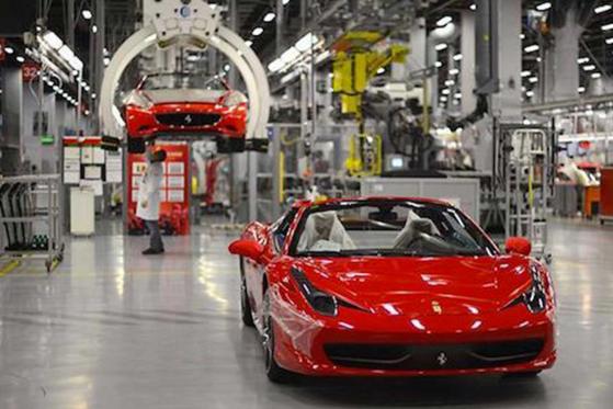 Ferrari più forte del coronavirus: la produzione non si ferma