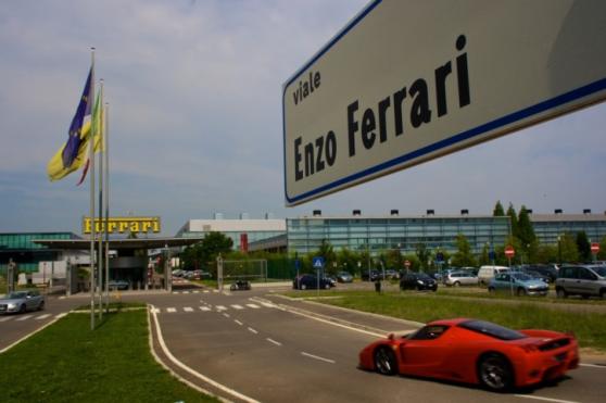 Coronavirus, Ferrari pronta a produrre componenti per respiratori a Maranello