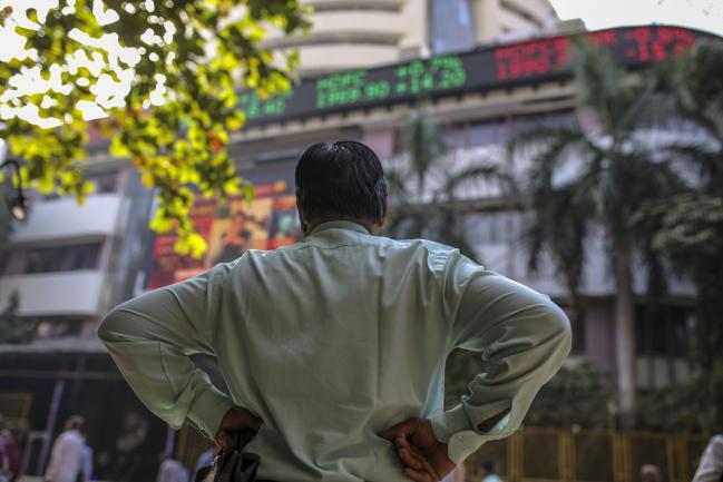 India’s Stock Futures Sink After Worst Week Since 2008