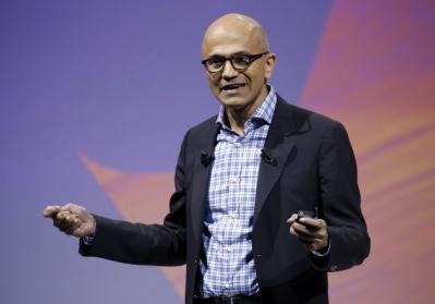 Vốn hóa của Microsoft tíc tắc chạm mức ngàn tỷ đô