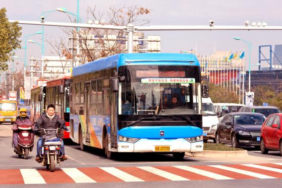  Blockchain Firm Seven Stars Cloud to Raise $24 Billion for Chinese Bus Upgrades 