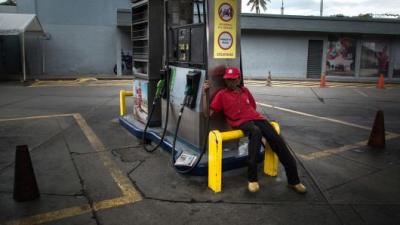 Mỹ-Venezuela chấm dứt quan hệ ngoại giao, thị trường dầu bị tác động như thế nào?