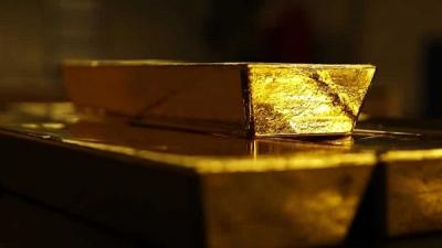 Vì sao Nga bán trái phiếu Mỹ và mua thêm vàng?