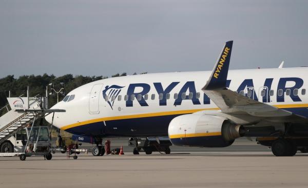 © Ansa. Antitrust stop policy bagagli Ryanair