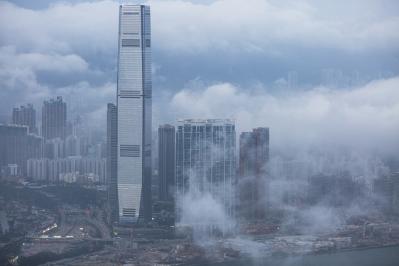 Chứng khoán Hồng Kông âm thầm trở thành nơi trú ẩn của nhà đầu tư giá lên