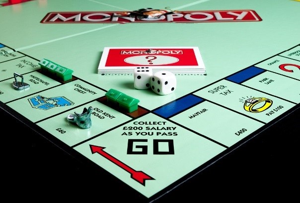 © EborsaHaber. Monopoly ve Nintento Güçlerini Birleştirdi