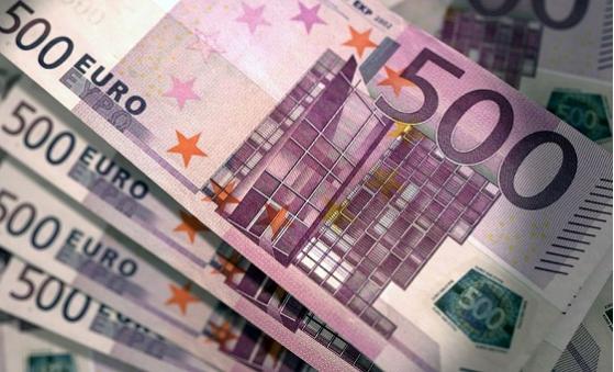Euro cierre: La moneda común acumula una caída de 2% en el año