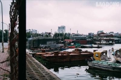 Bến du thuyền hồ Tây xa hoa một thời sao lại biến thành 