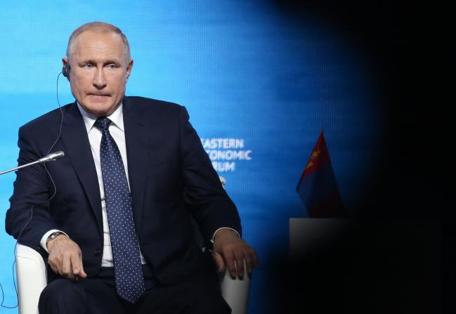 Putin Promised Economic Breakthrough. Russians Are Still Waiting