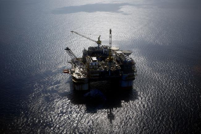 Wall Street’s Biggest Oil Hedge Is Declared a State Secret