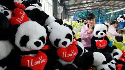Caixin: Hoạt động sản xuất của Trung Quốc tăng mạnh nhất trong 8 tháng