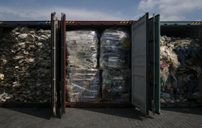 Diapers to Bricks: A $100 Billion Plastic Challenge