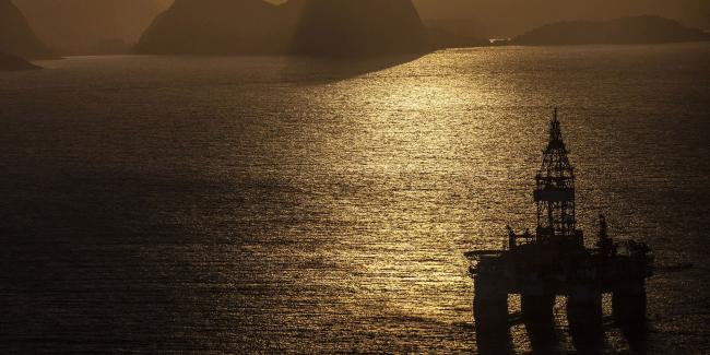 Brazil Oil Auction a ‘Total Disaster’ as Bidders Stay Away