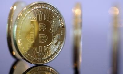 Giá Bitcoin hướng về 3.000 USD