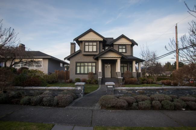 © Bloomberg. A home registered to Xiaozong Liu, husband of Meng Wanzhou. Photographer: Ben Nelms/Bloomberg