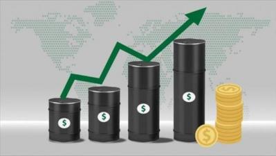 Dầu tăng liền 4 phiên khi sản lượng dầu thô sụt giảm